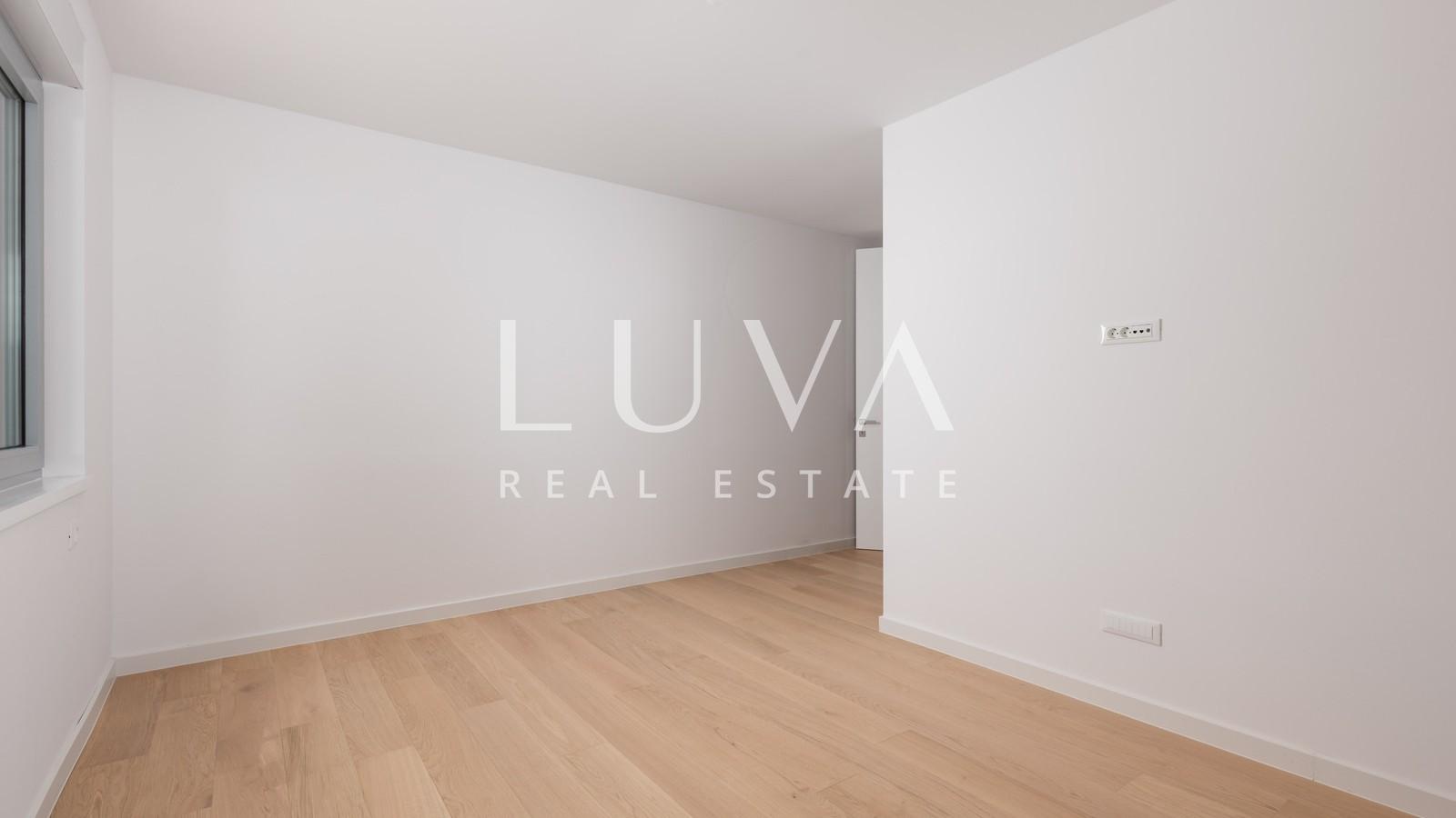 Opatija, luxury new building, apartment NFA 112.10 m²