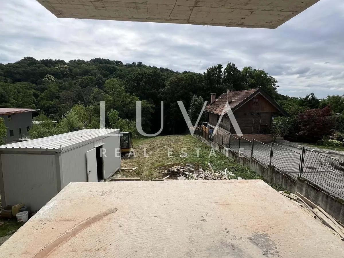 Zagreb, Fraterščica – Neubau 4-Zimmer-Wohnung + 2 Außenstellplätze + 1 Garagenstellplatz, 108 m²