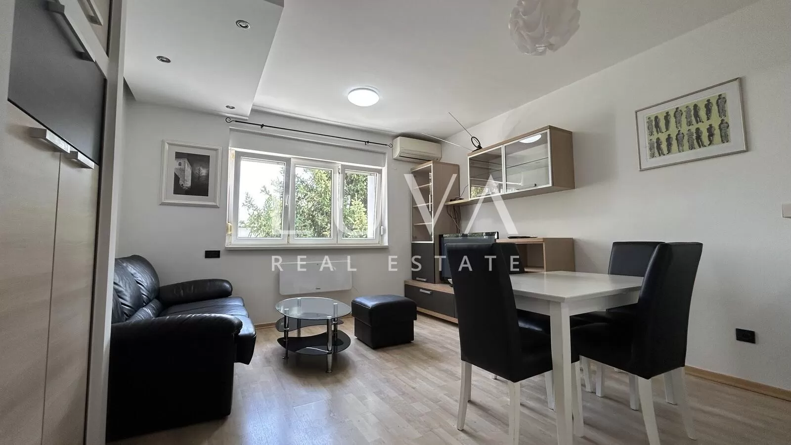 Zagreb, Voltino, dvosoban stan 36m2, najam