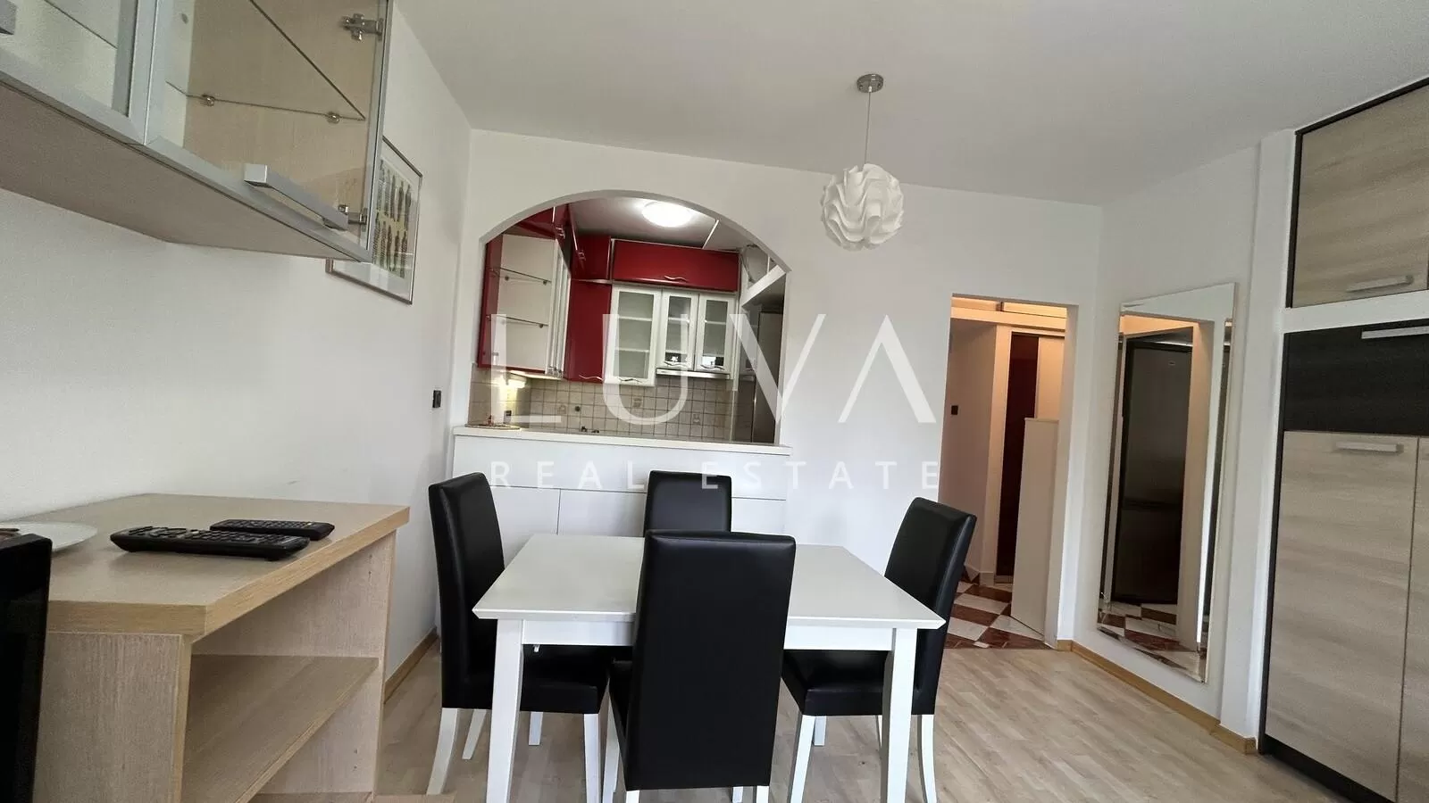 Zagreb, Voltino, dvosoban stan 36m2, najam