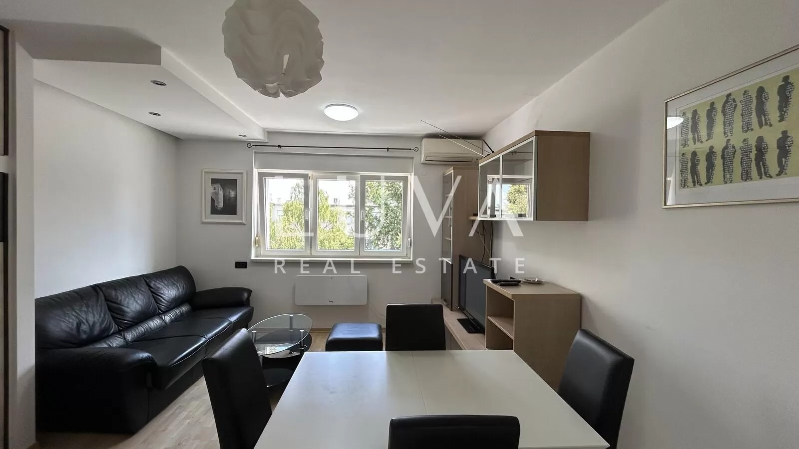 Zagreb, Voltino, dvosoban stan 36m2, najam