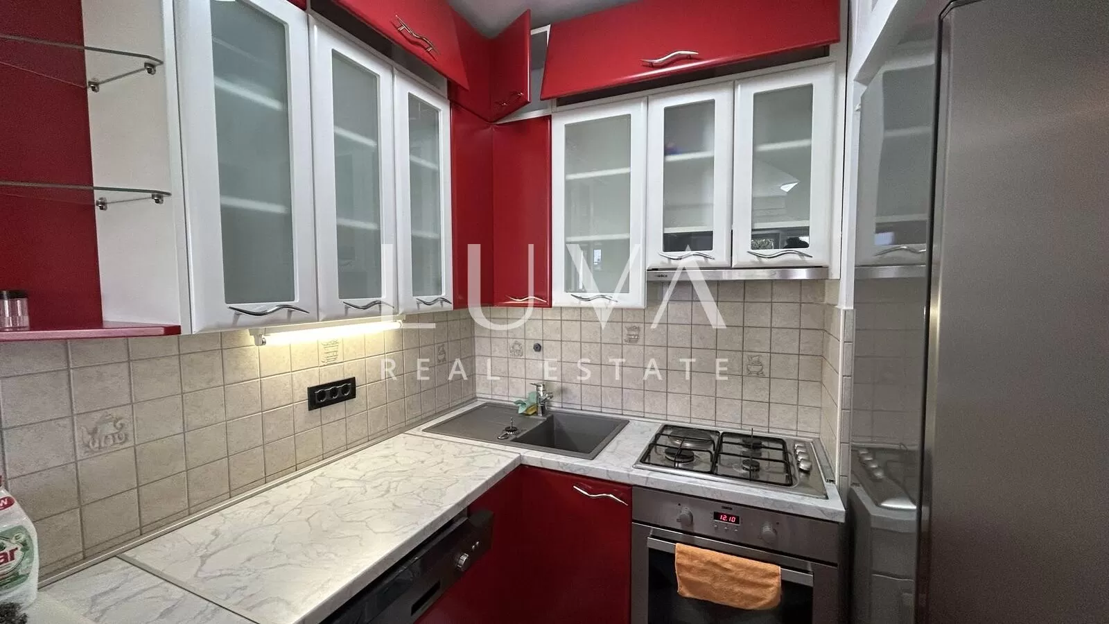 Zagreb, Voltino, dvosoban stan 36m2, najam