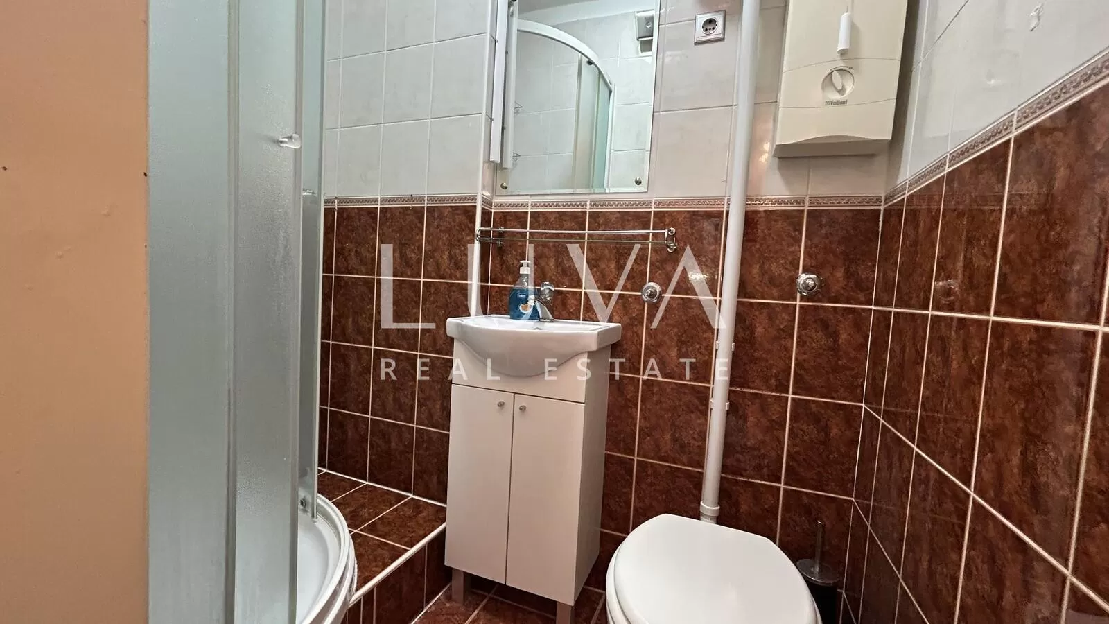 Zagreb, Voltino, dvosoban stan 36m2, najam