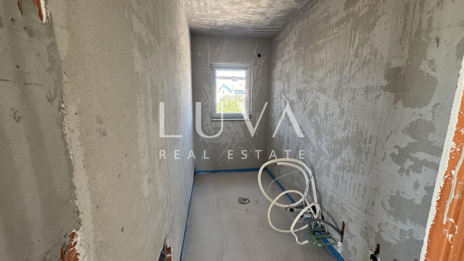 Poreč, Mali Maj, modern penthouse with sea view, 169 m²