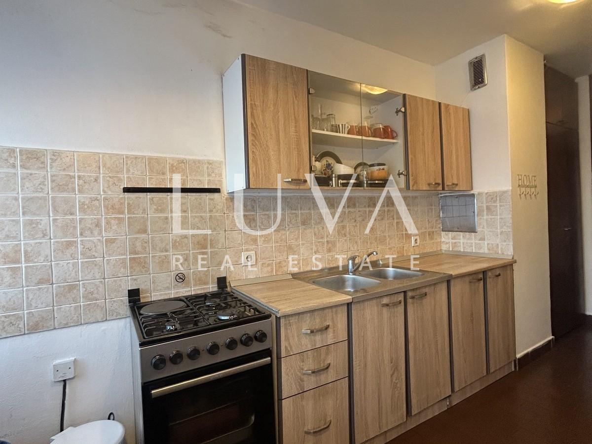 Zagreb, Špansko, Kukuljevićev Trg, trosoban stan 80m2, prodaja