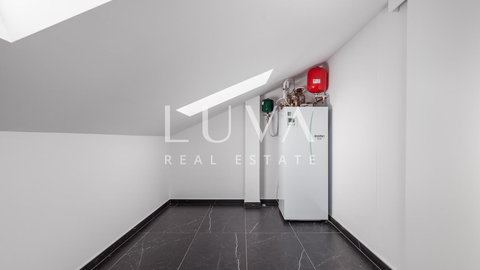 Opatija, luxury new building with sea view, apartment NFA 367.19 m²