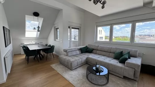 Zagreb, Blato, 3-bedroom apartment, first rental, 83 m² + 2 garage parking spaces + 2 storage rooms