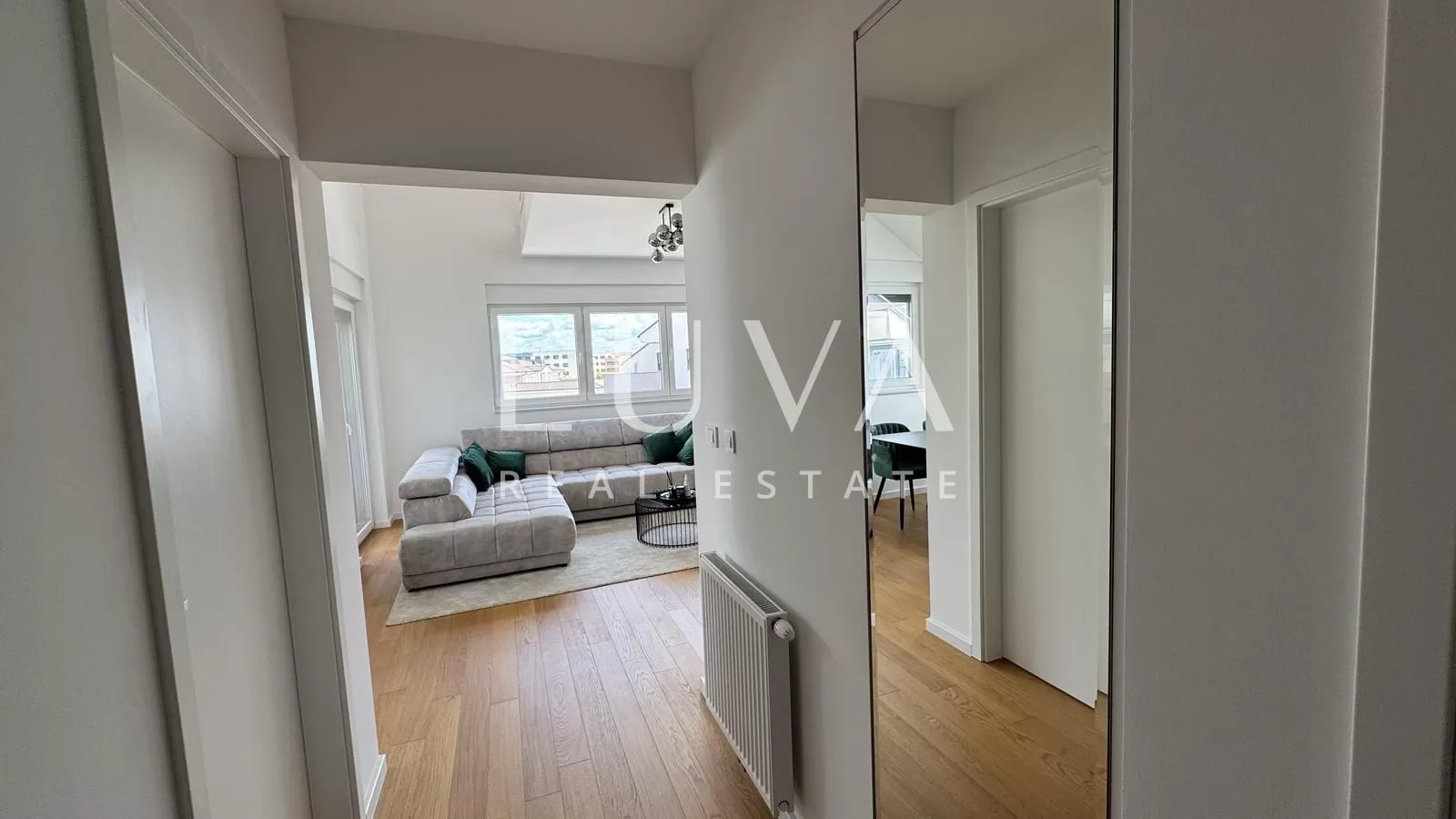 Zagreb, Blato, 3-bedroom apartment, first rental, 83 m² + 2 garage parking spaces + 2 storage rooms