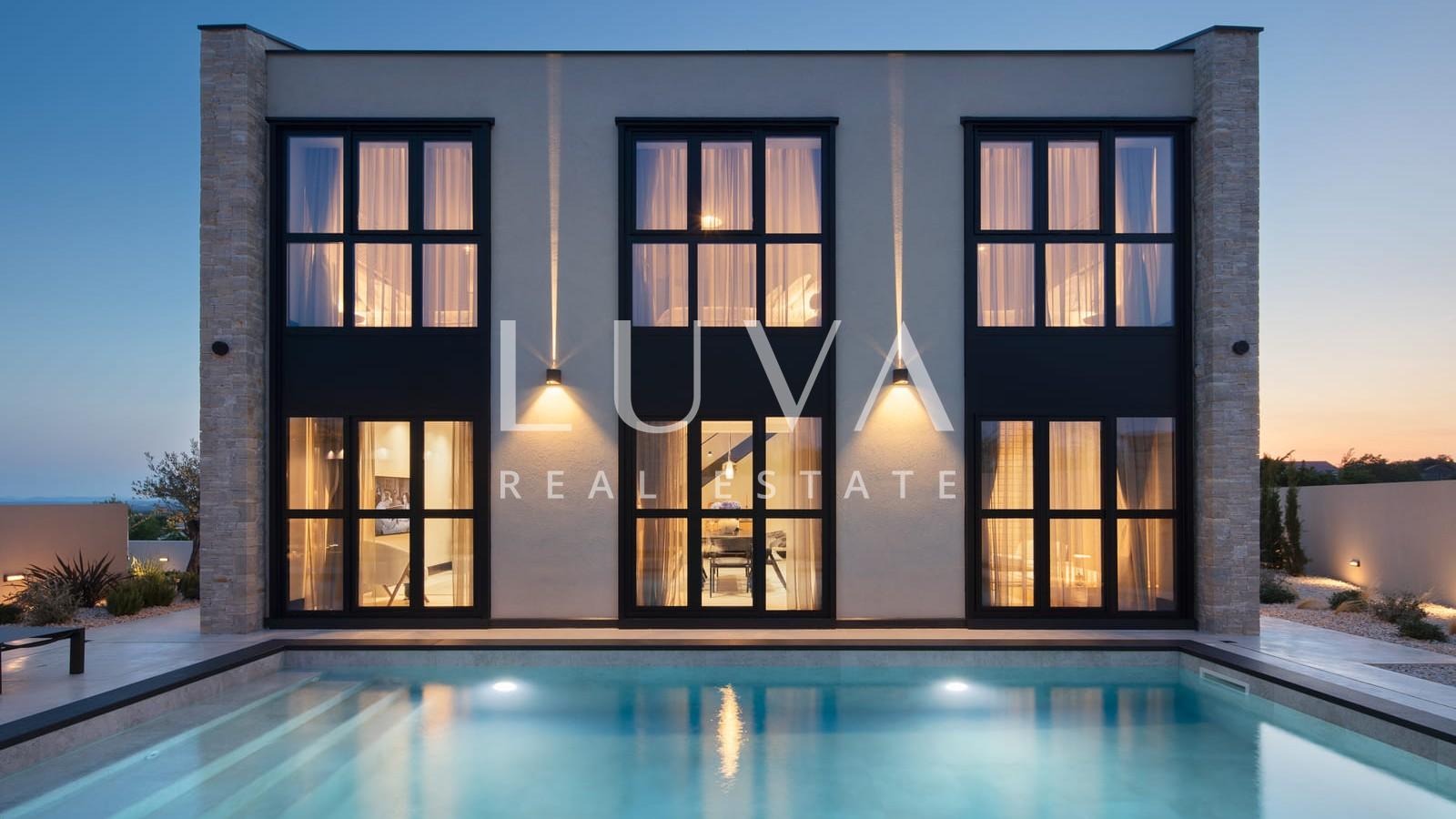 Zadar, Visočane, modern house with pool and wellness area