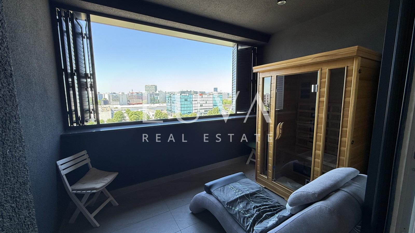 Zagreb, Blato, three-bedroom apartment with terrace and jacuzzi, 64 m²