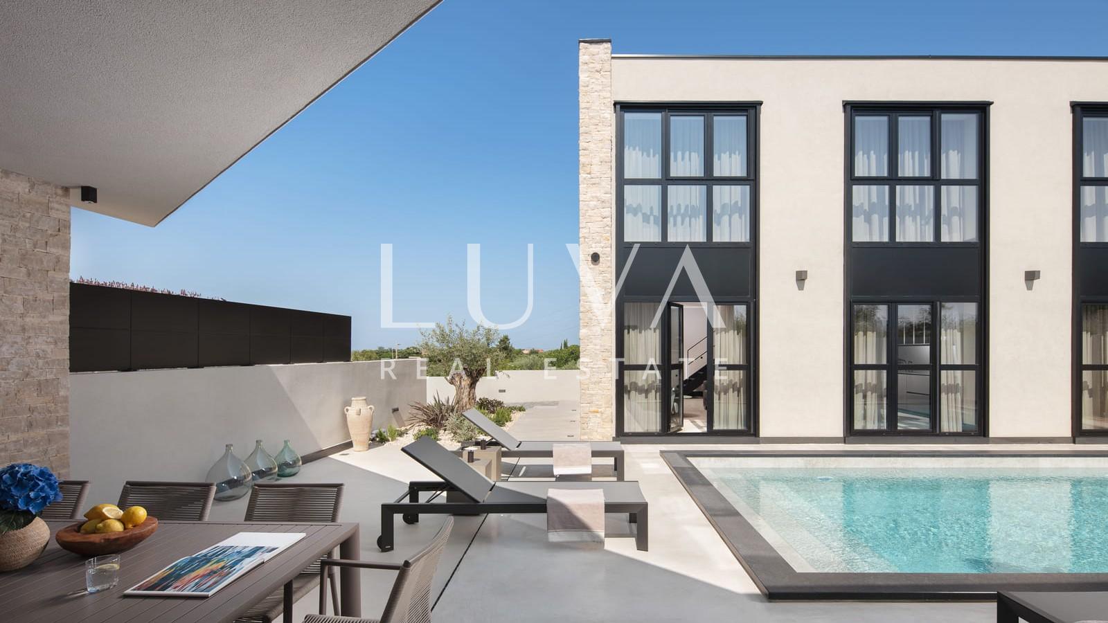 Zadar, Visočane, modern house with pool and wellness area
