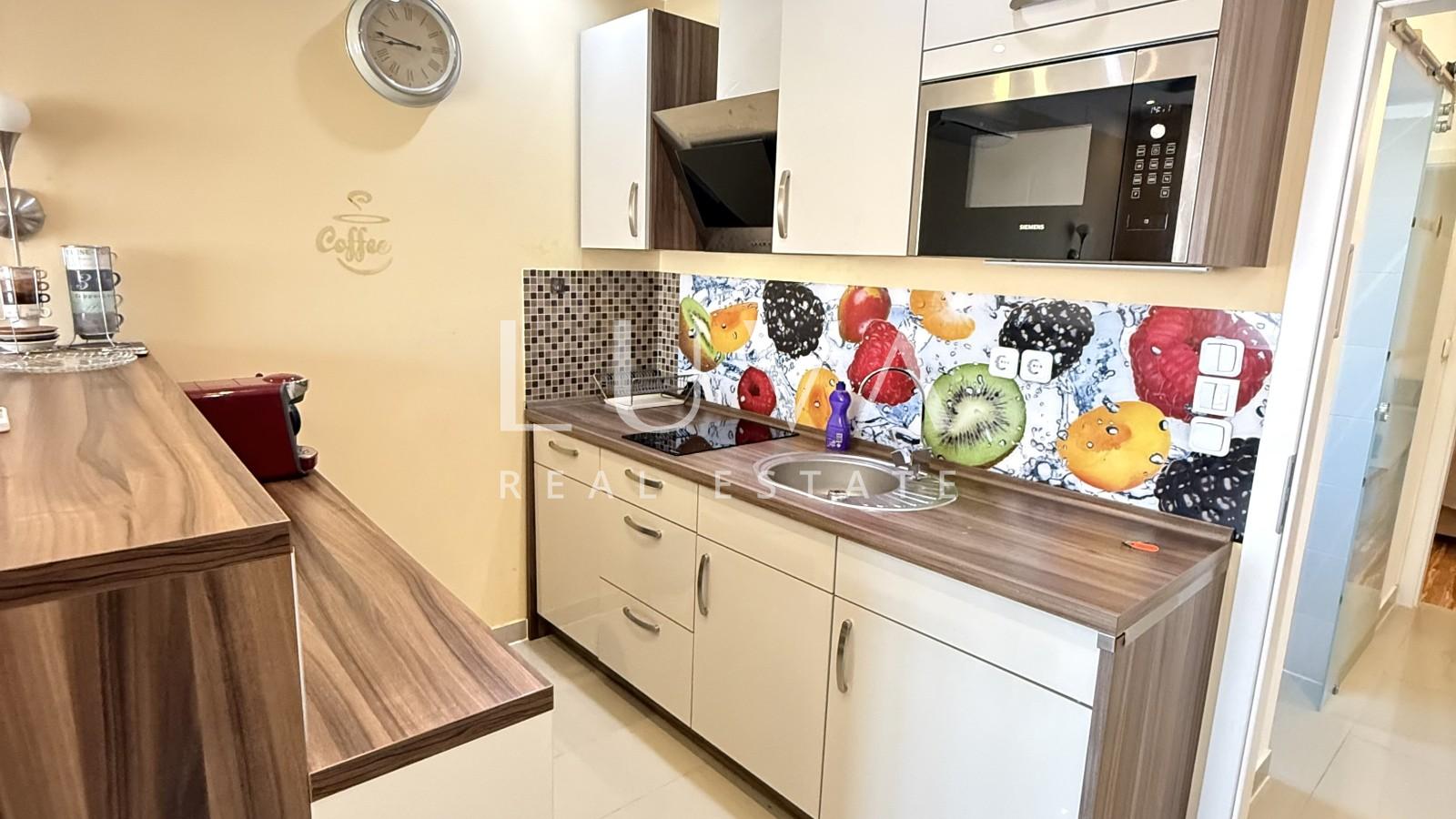 Zagreb, Donji grad, 2-room apartment 37 m2 for sale