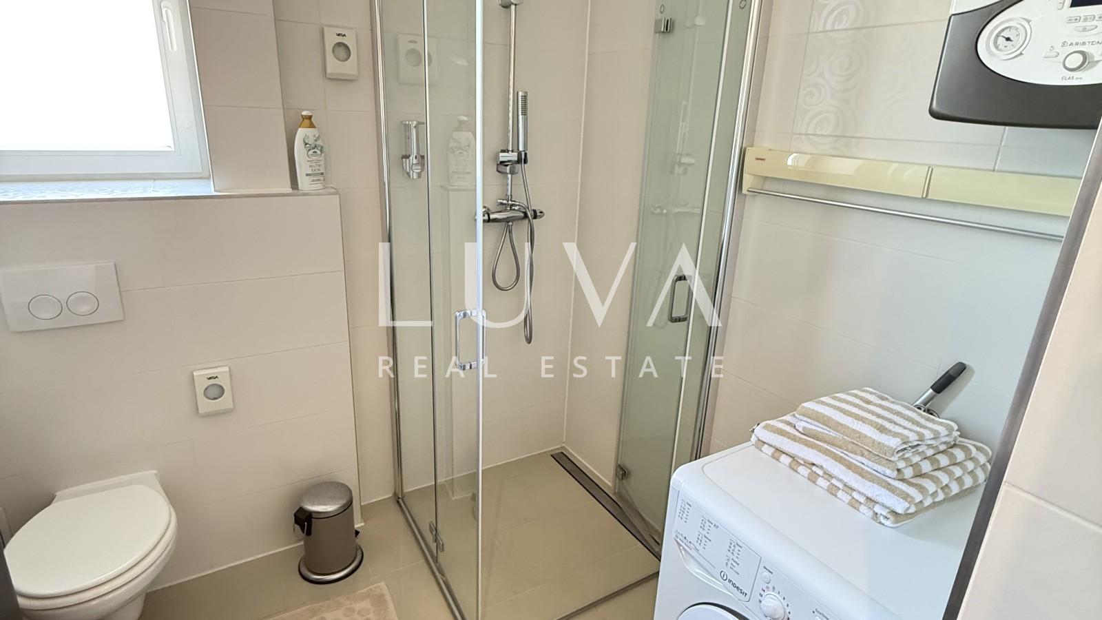 Zagreb, Donji grad, 2-room apartment 37 m2 for sale