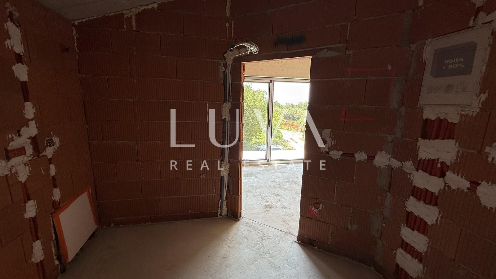 Istria, Sveti Lovreč, modern house with sauna and sea view, 118 m²