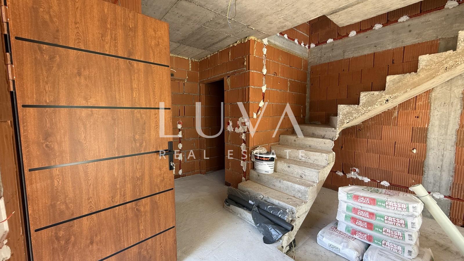 Istria, Sveti Lovreč, modern house with sauna and sea view, 118 m²