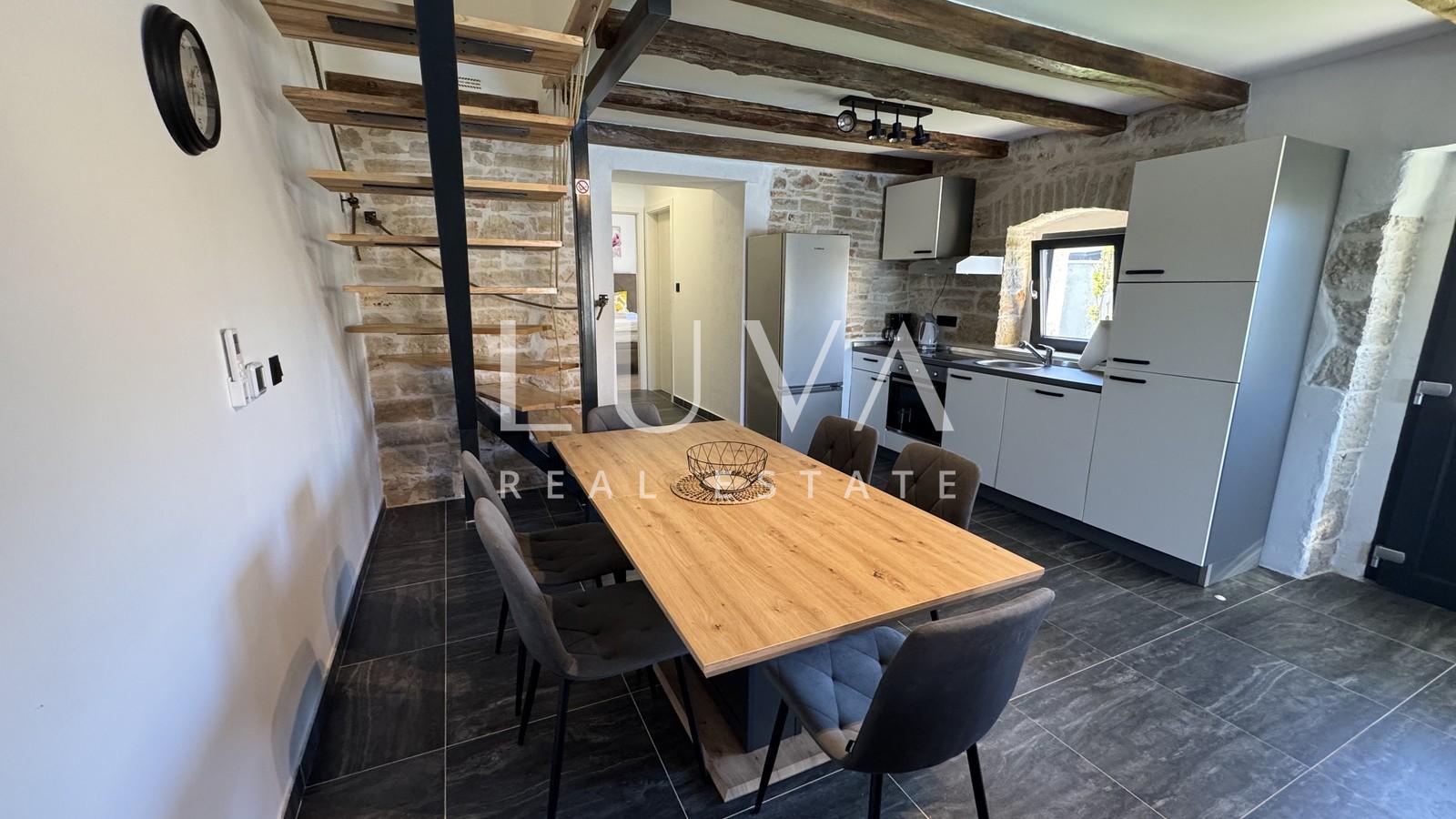 Istria, Poreč, modern stone house with pool, 133 m2