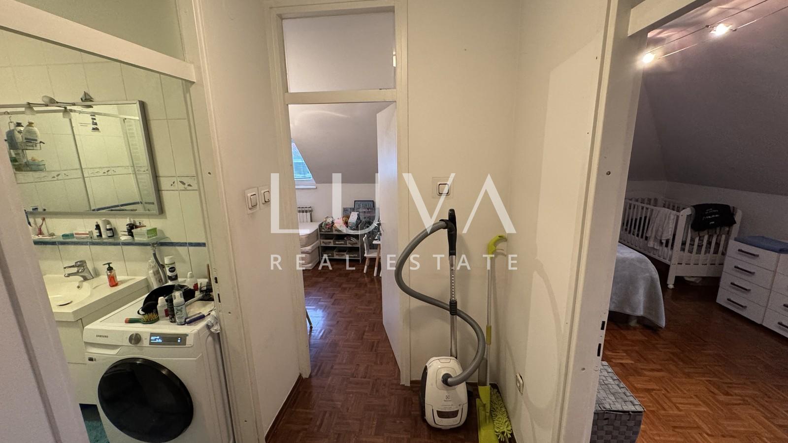 Zagreb, Špansko, three-room apartment with balcony, 77 m2