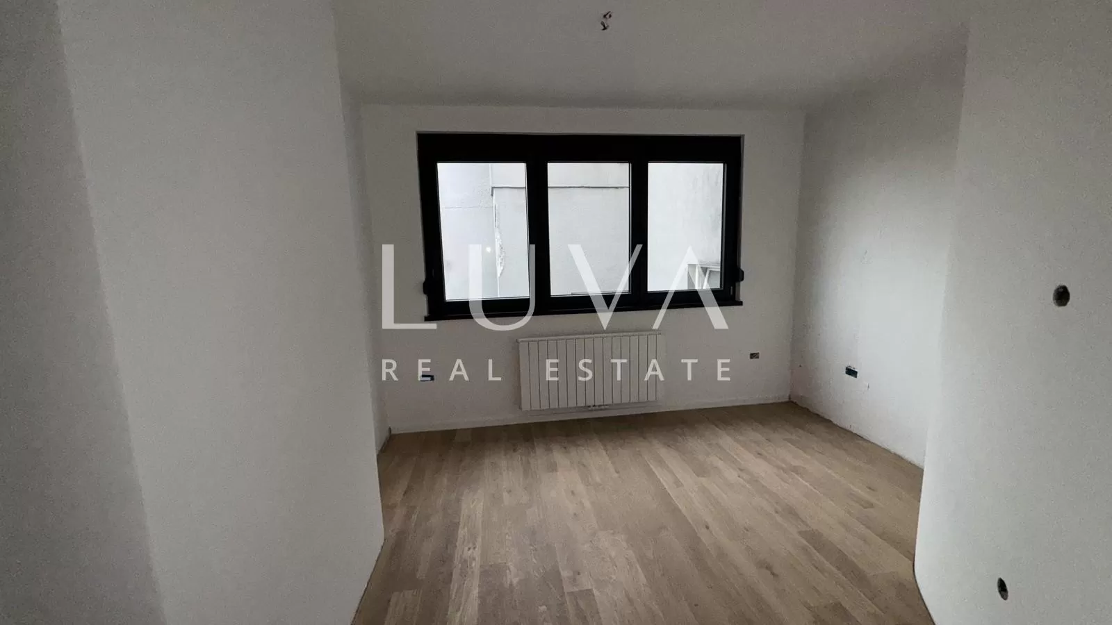 Zagreb, centar, novorenovirani penthouse  95m2 na prodaju