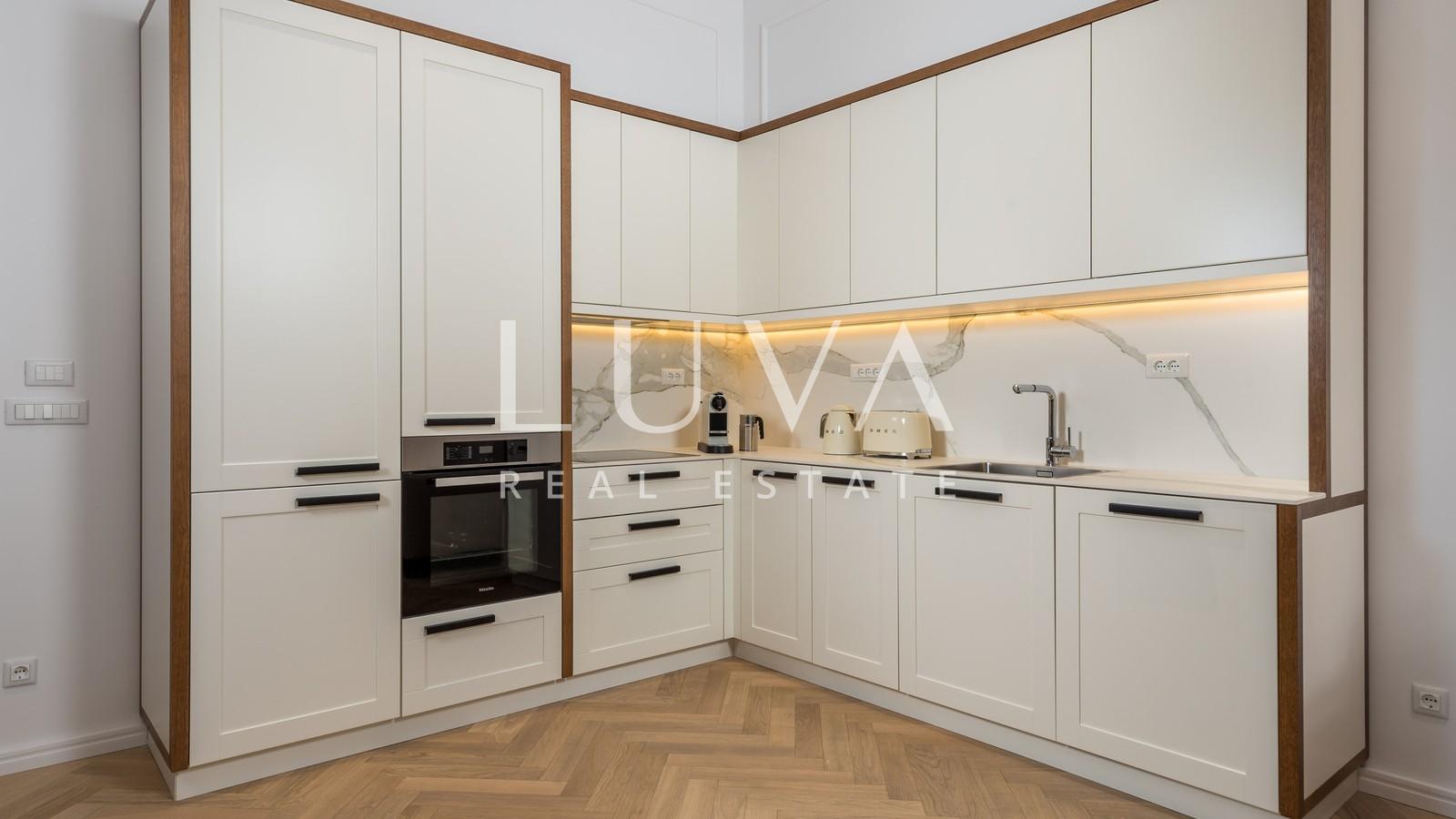 Opatija, city center, luxury apartment 90.36 m² for sale