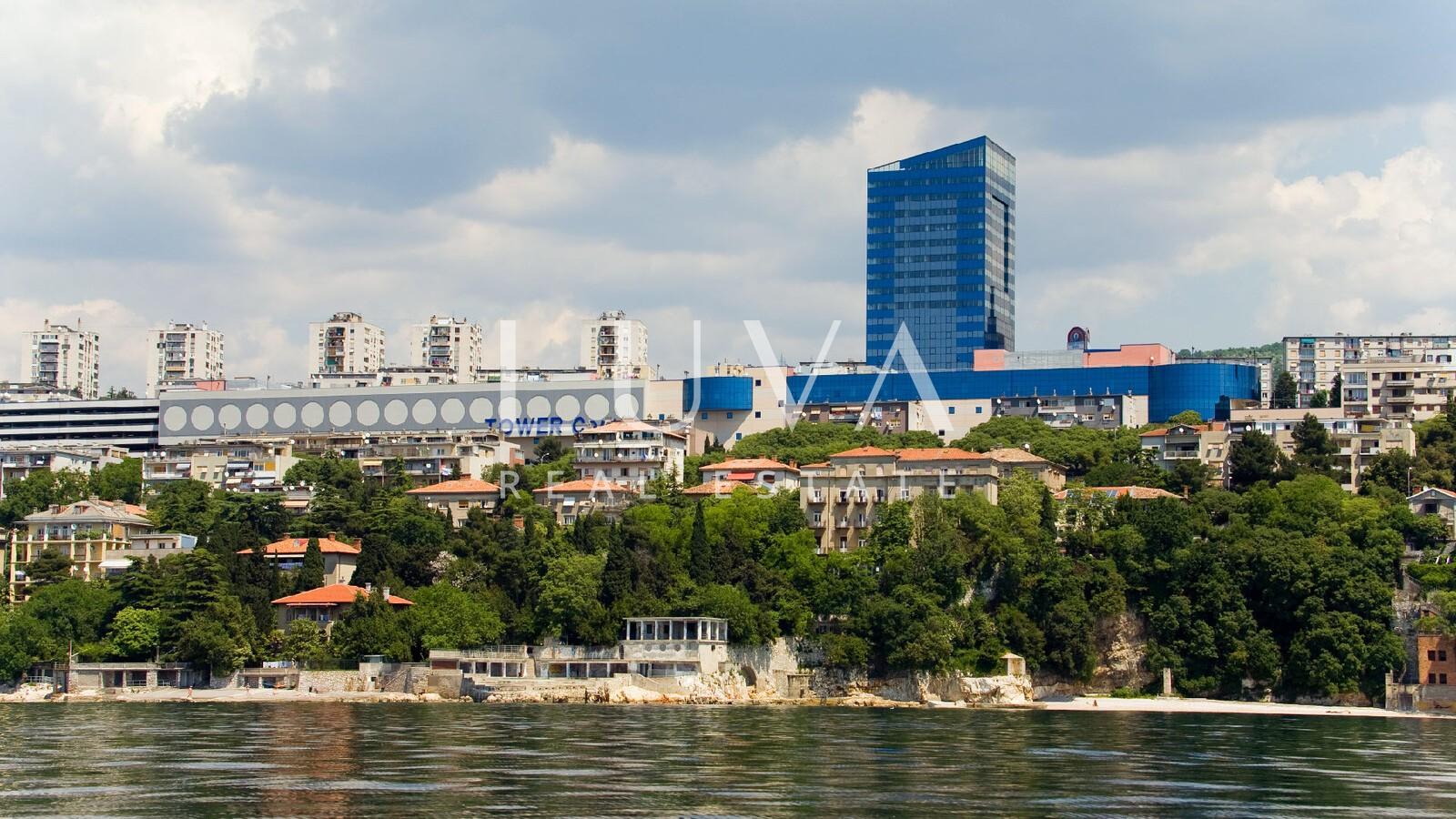 Rijeka, Tower Center, Geschäftsraum zur Miete im 5. Stock, 27 m²