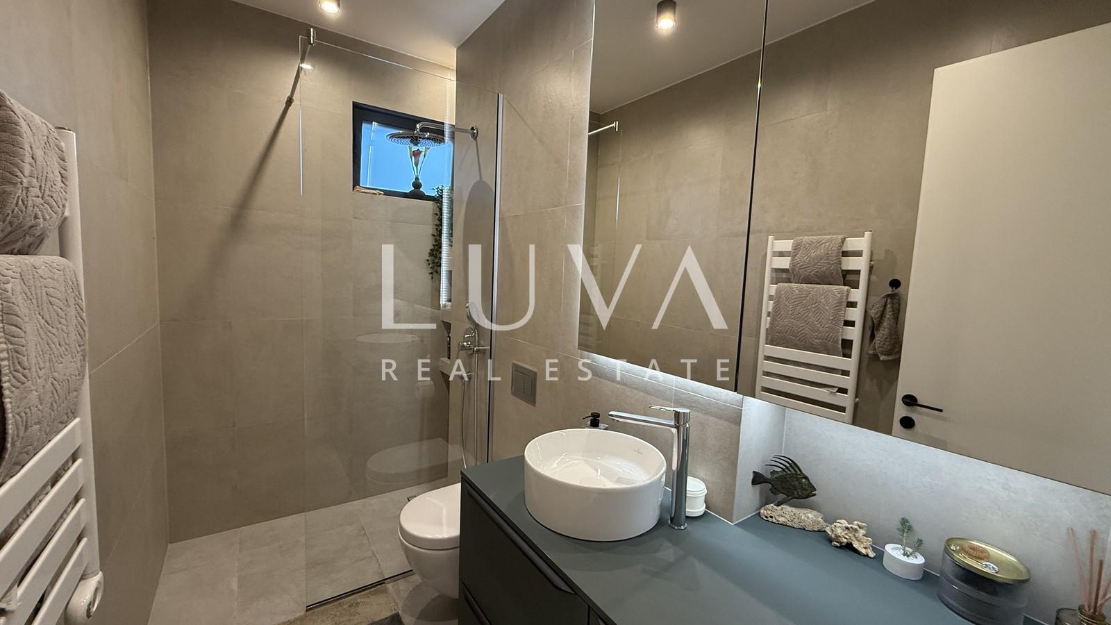 Zagreb, Bukovac, moderne 2-Zimmer-Wohnung mit Garten zur Miete, 60 m2