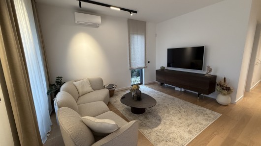 Zagreb, Bukovac, moderne 2-Zimmer-Wohnung mit Garten zur Miete, 60 m2