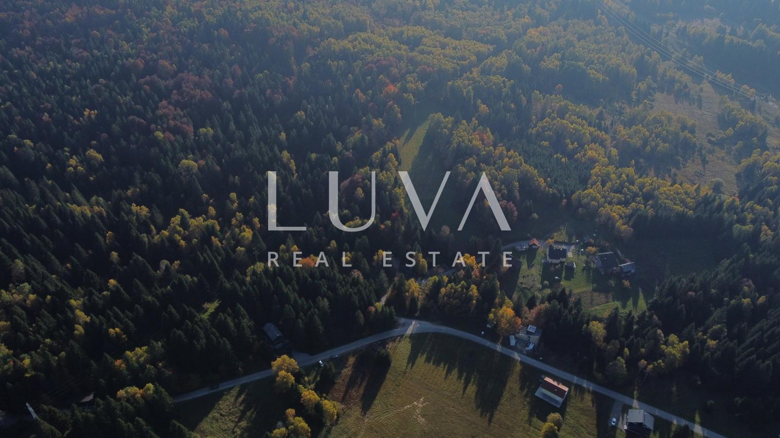 Gorski kotar, Hlevci, building plot of 2363 m2