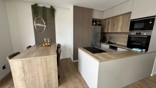 Zagreb, Črnomerec, moderni trosobni penthouse, 86 m2