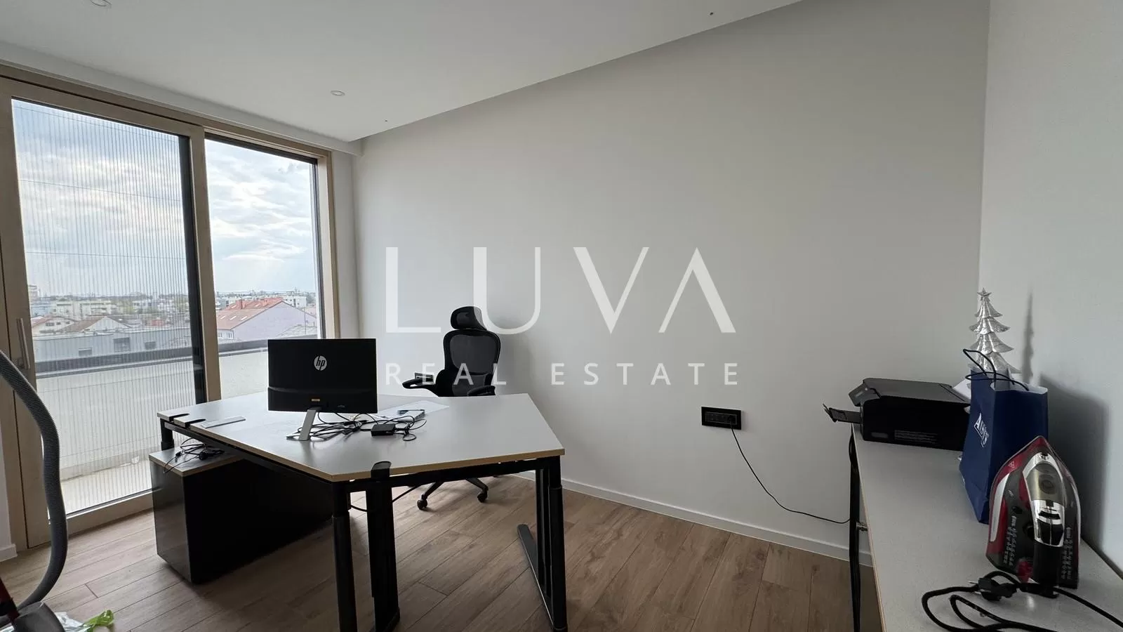 Zagreb, Črnomerec, Moderne Dreizimmer-Penthouse-Wohnung, 86 m2