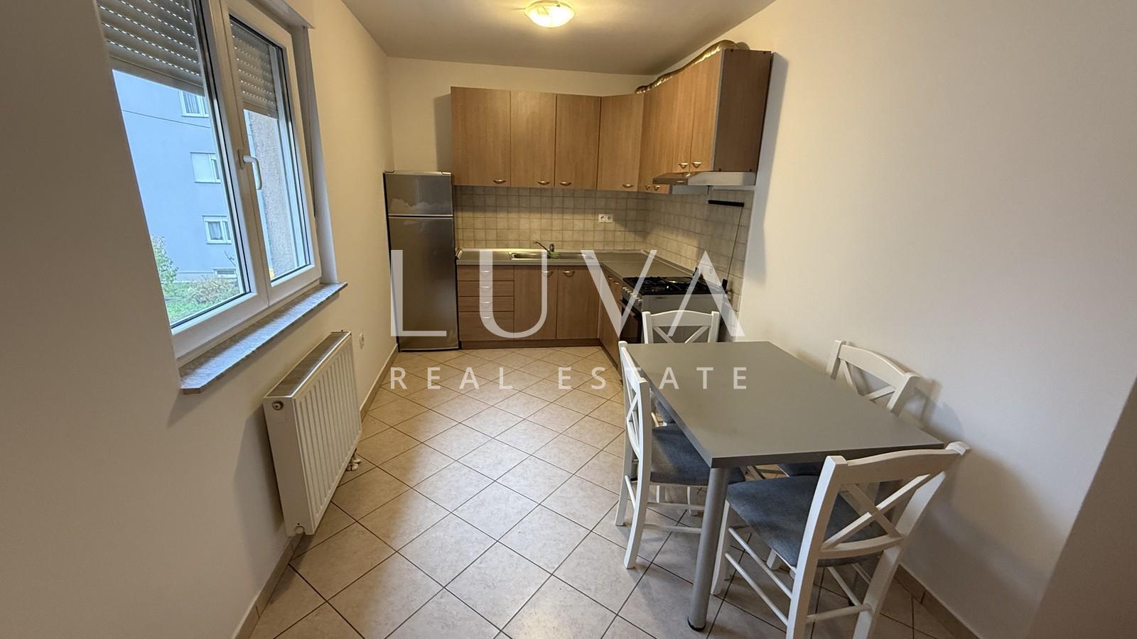 Zagreb, Malešnica, stan s dvije spavaće sobe na 1. katu, 60 m2