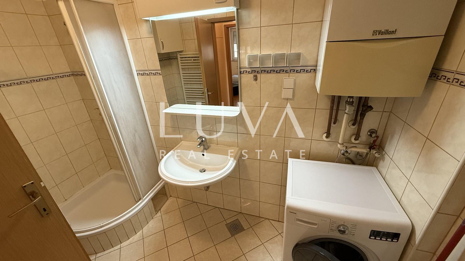 Zagreb, Malešnica, stan s dvije spavaće sobe na 1. katu, 60 m2