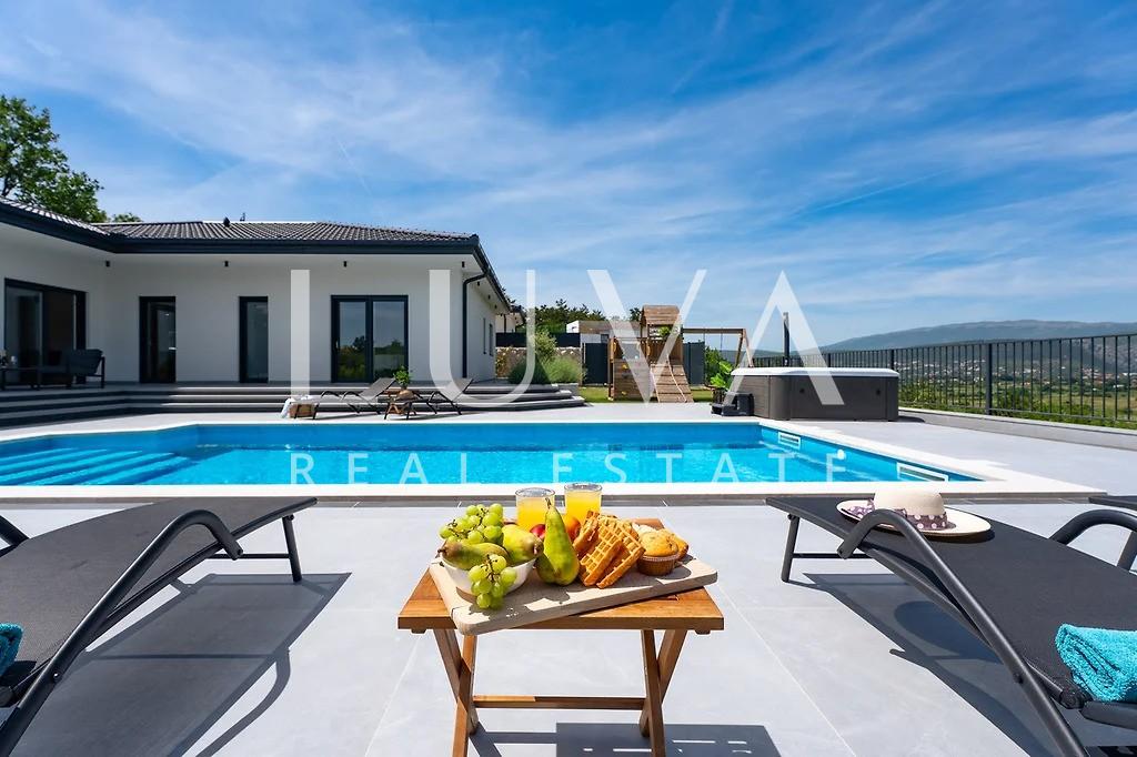 Imotski, moderna kuća s bazenom i panoramskim pogledom na prodaju, 165 m2