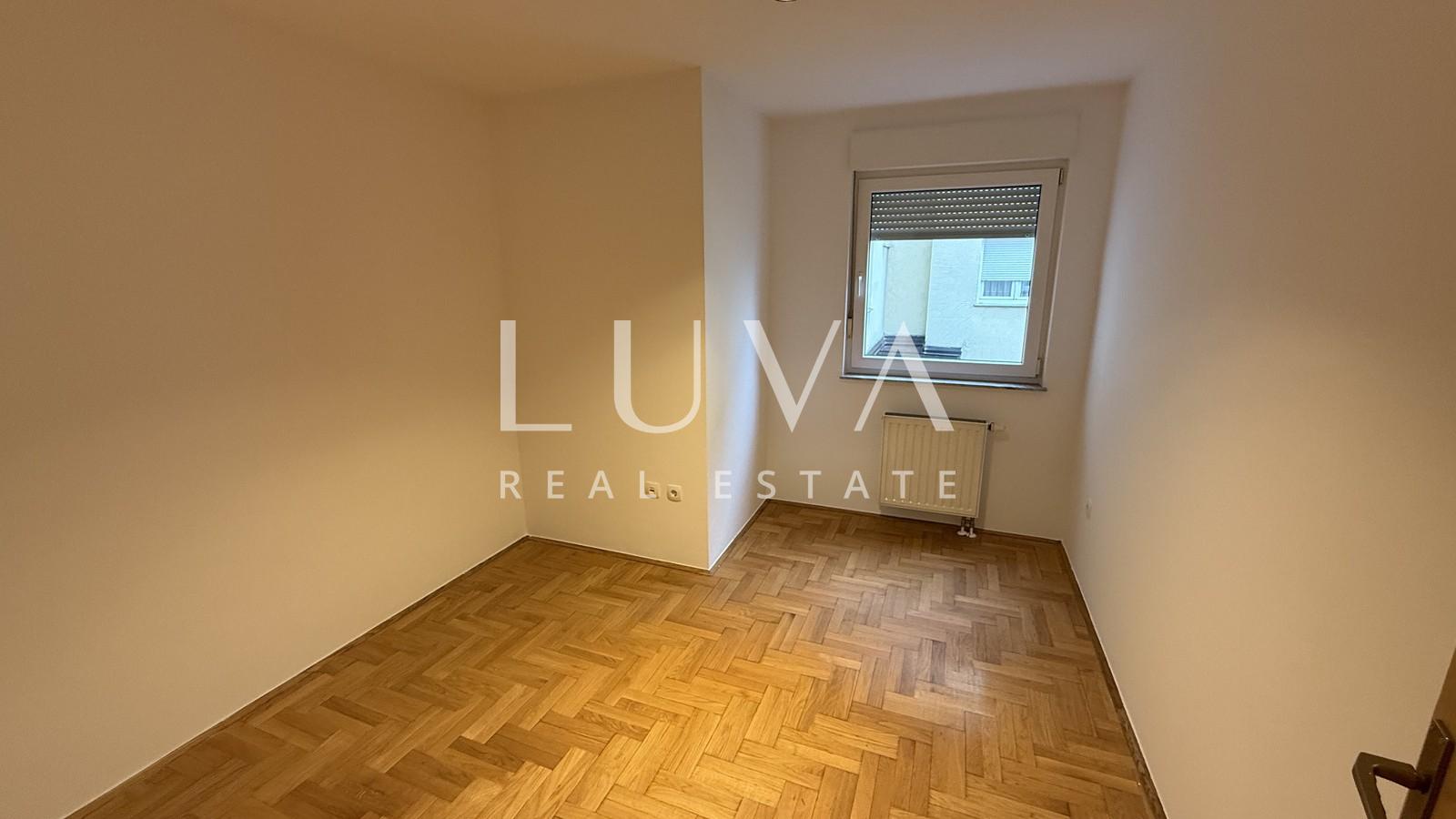 Zagreb, Malešnica, stan s dvije spavaće sobe na 1. katu, 60 m2