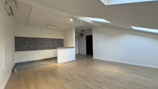 Zagreb, Črnomerec, dvosoban stan s parkingom, 47 m²