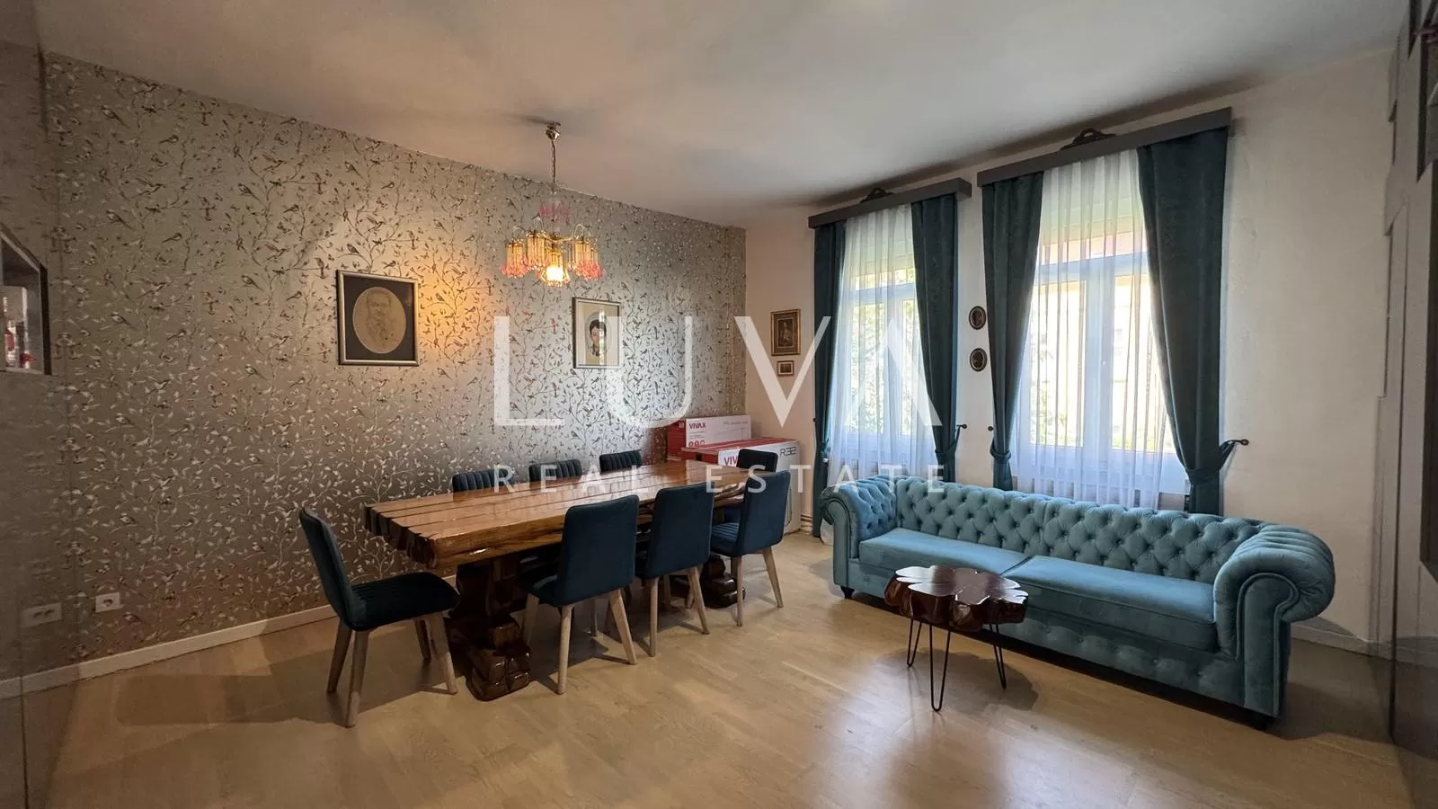 Zagreb, center, modern three-room apartment with balcony, 94 m2