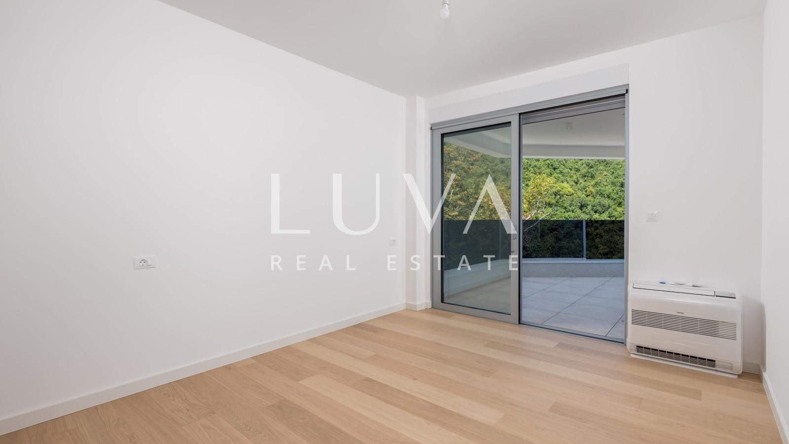 Opatija, luxury new building with sea view, apartment NFA 246.82 m²