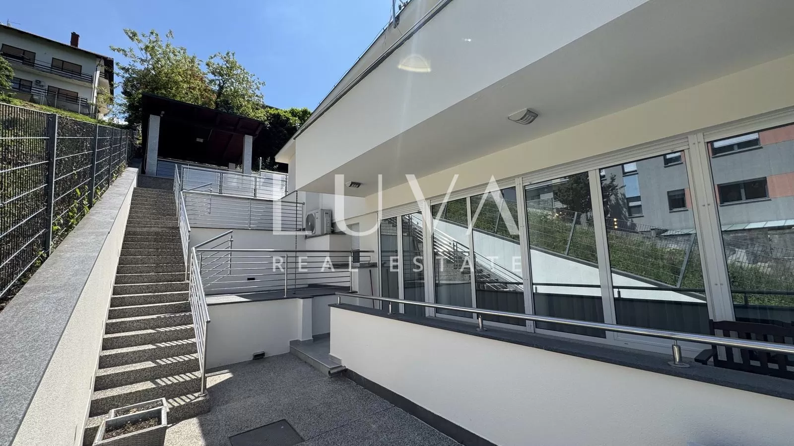Zagreb, Šestine, luxuriöses Haus mit 4 Schlafzimmern, 432 m²