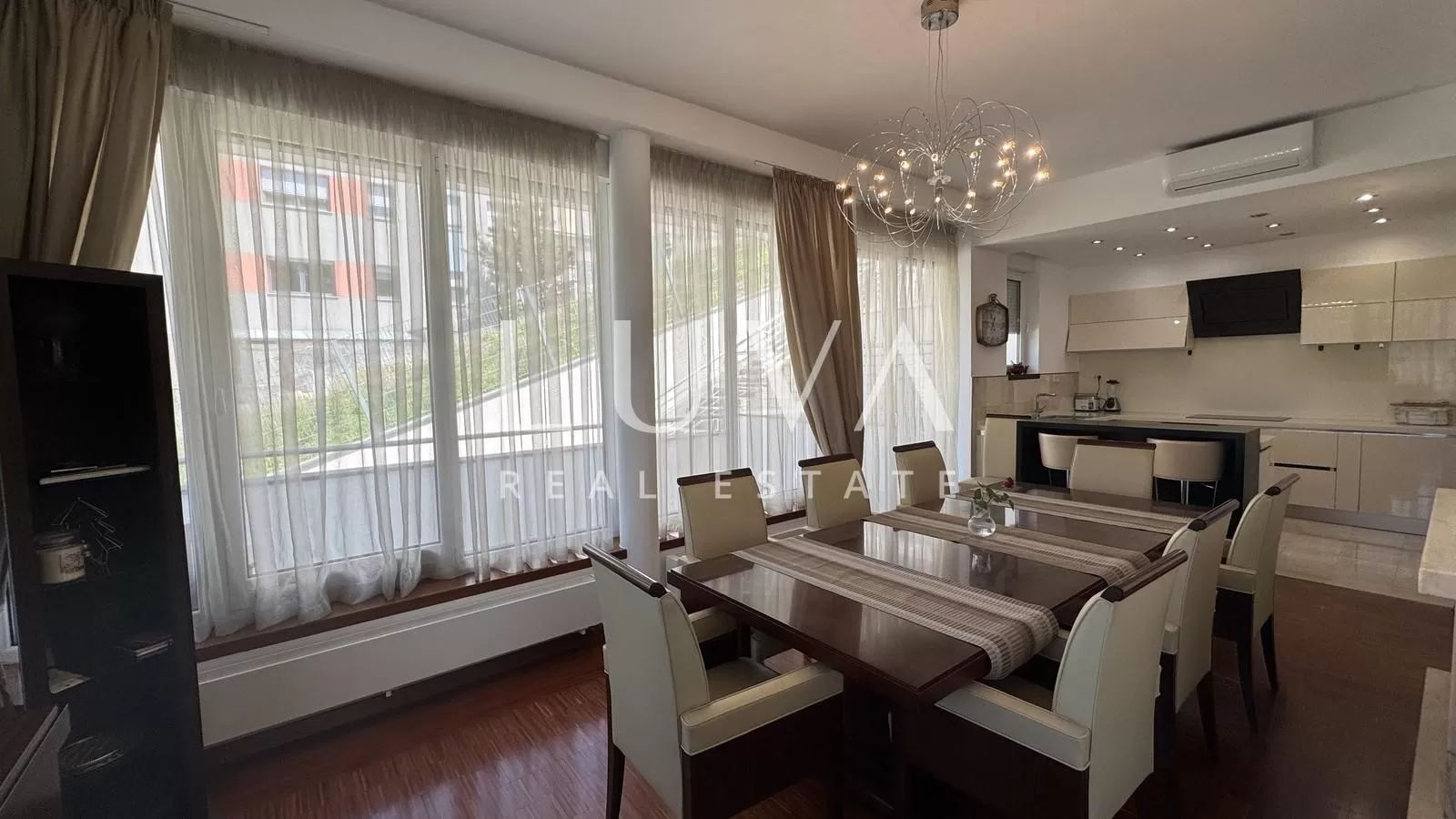 Zagreb, Šestine, luxuriöses Haus mit 4 Schlafzimmern, 432 m²