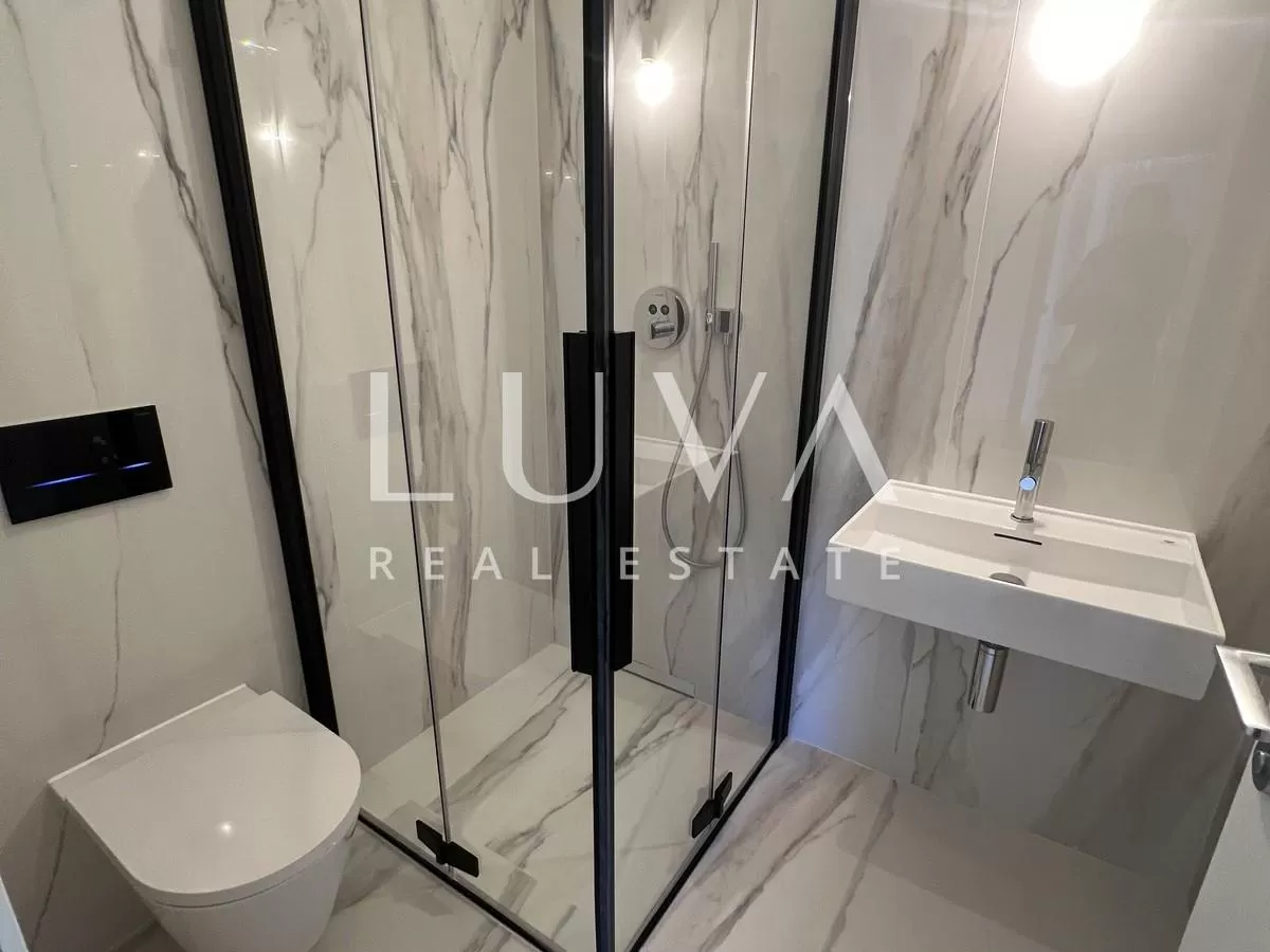 Zagreb, Ribnjak, Luxuriöse 5-Zimmer-Wohnung im zweiten Stock, 143 m² zu verkaufen