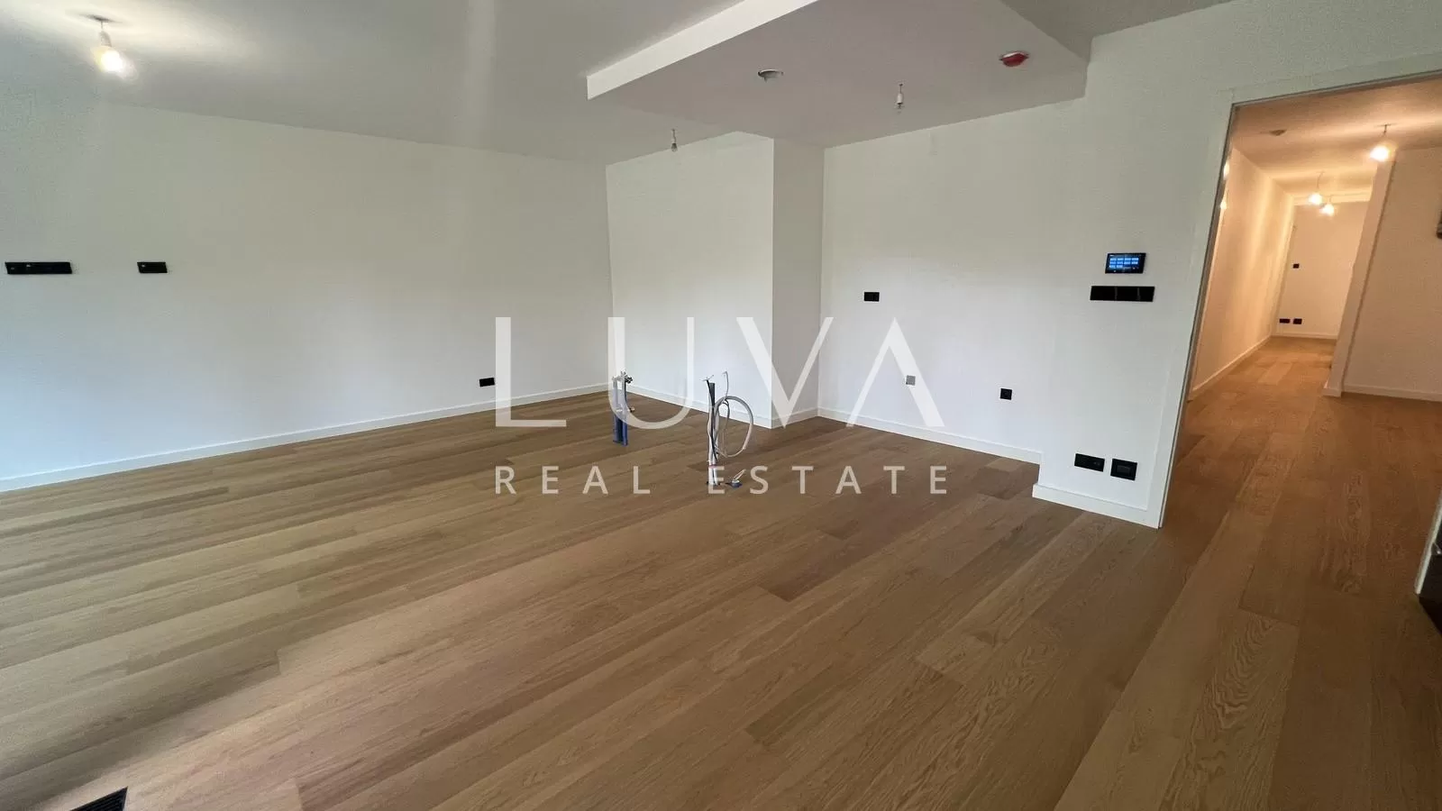 Zagreb, Ribnjak, Luxuriöse 5-Zimmer-Wohnung im zweiten Stock, 143 m² zu verkaufen