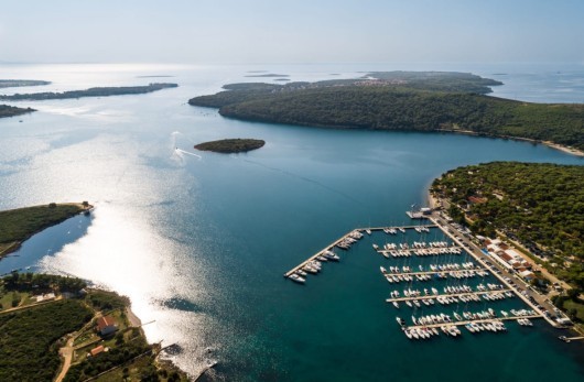 Medulin, Pomer, građevinsko zemljište s pogledom na more