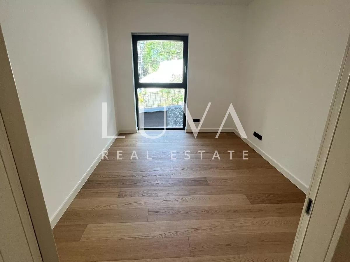 Zagreb, Ribnjak, Luxuriöse 5-Zimmer-Wohnung im zweiten Stock, 143 m² zu verkaufen