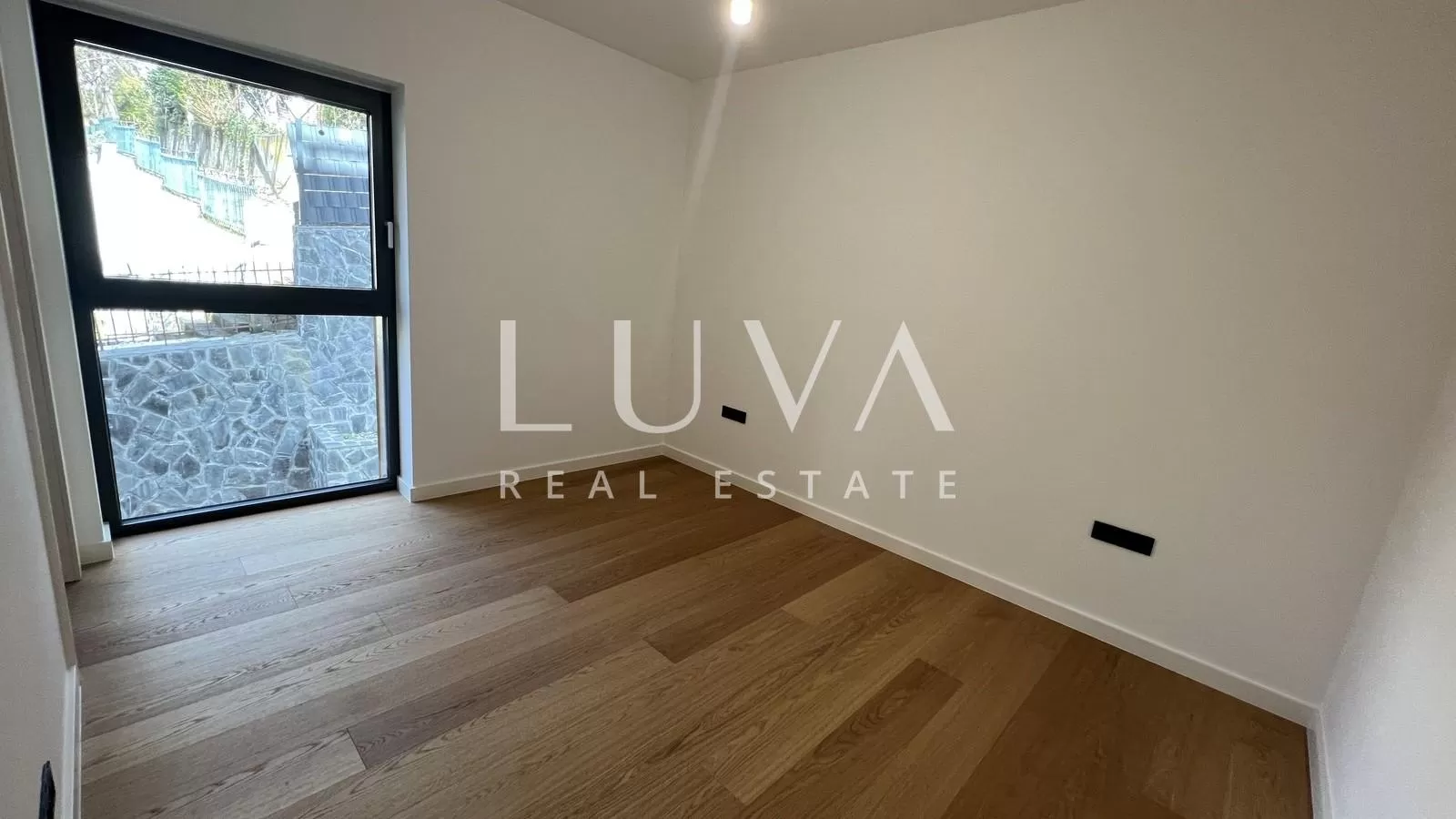 Zagreb, Ribnjak, Luxuriöse 5-Zimmer-Wohnung im zweiten Stock, 143 m² zu verkaufen