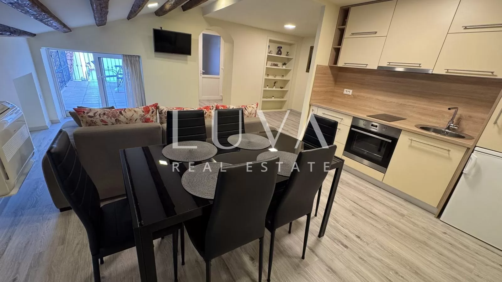 Istria, Poreč, One-Bedroom Apartment with Stunning View, 48 m²