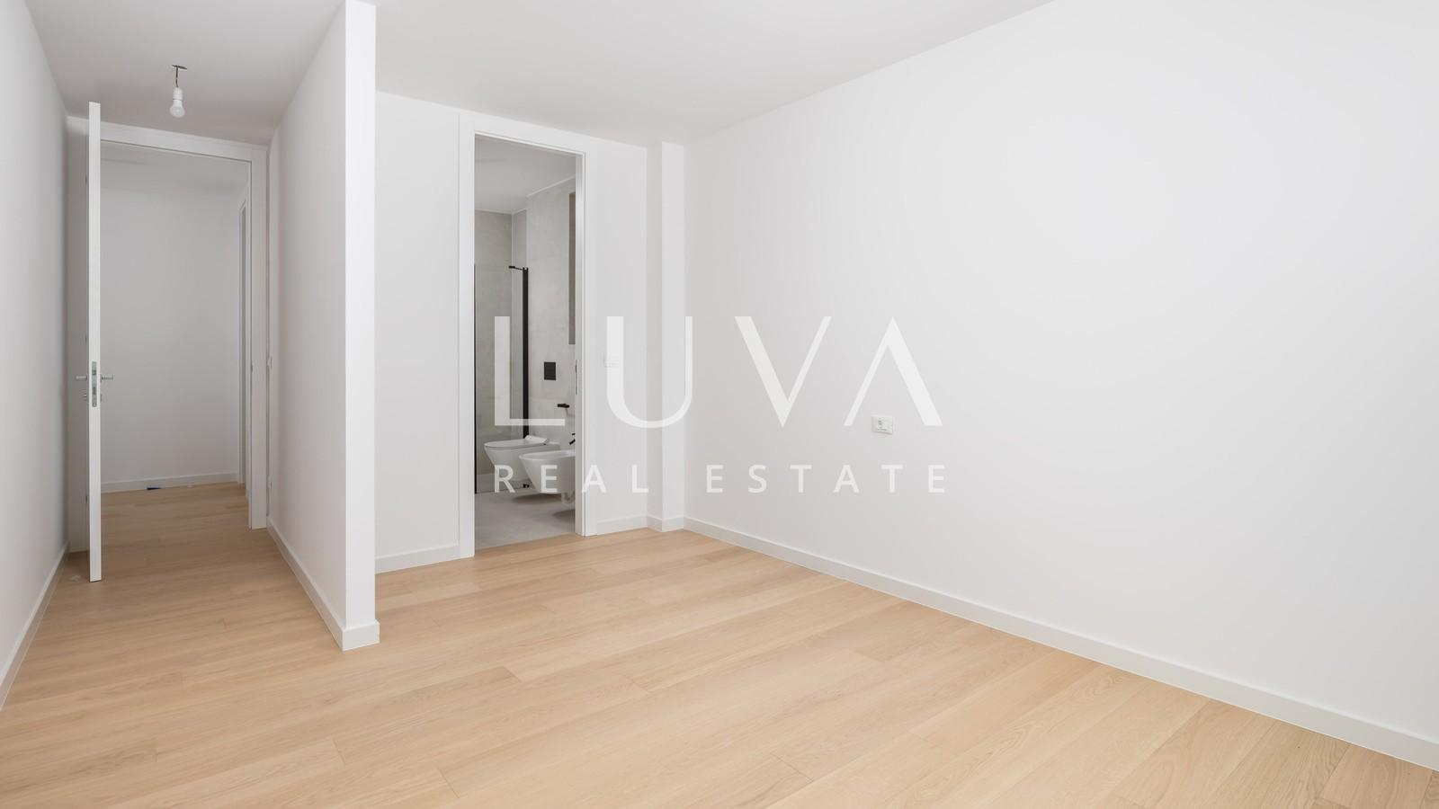 Opatija, luxury new building with garden, apartment NFA 125.81 m²