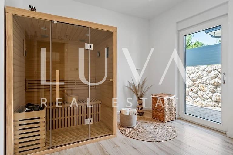 Imotski, moderna kuća s bazenom i panoramskim pogledom na prodaju, 150 m2