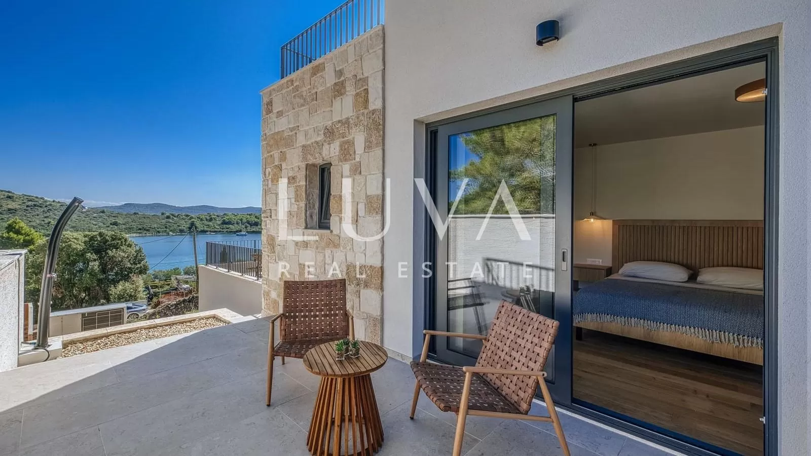 Iž, Zadar, modernes Luxushaus am Meer zum Verkauf
