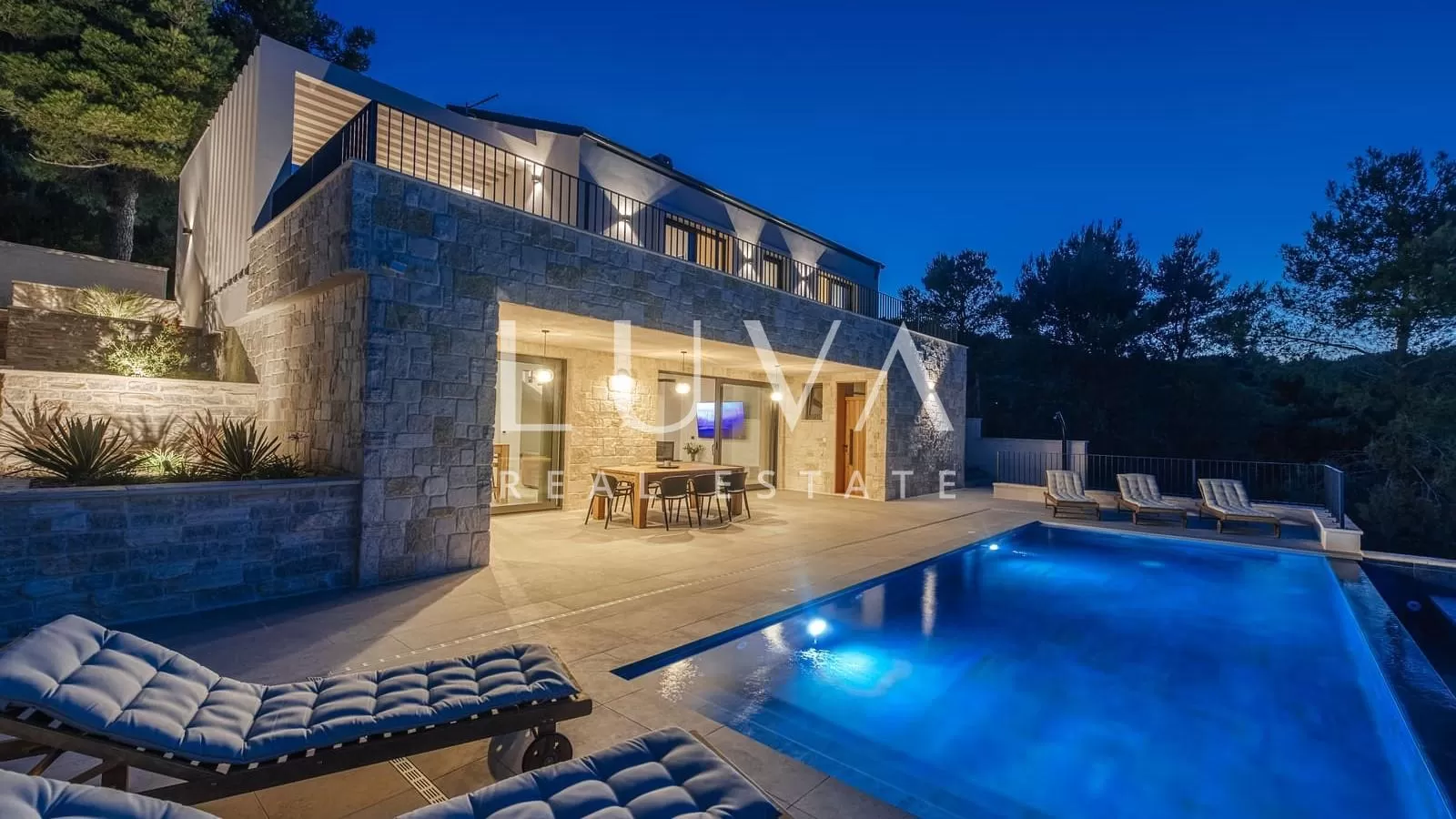 Iž, Zadar, modernes Luxushaus am Meer zum Verkauf