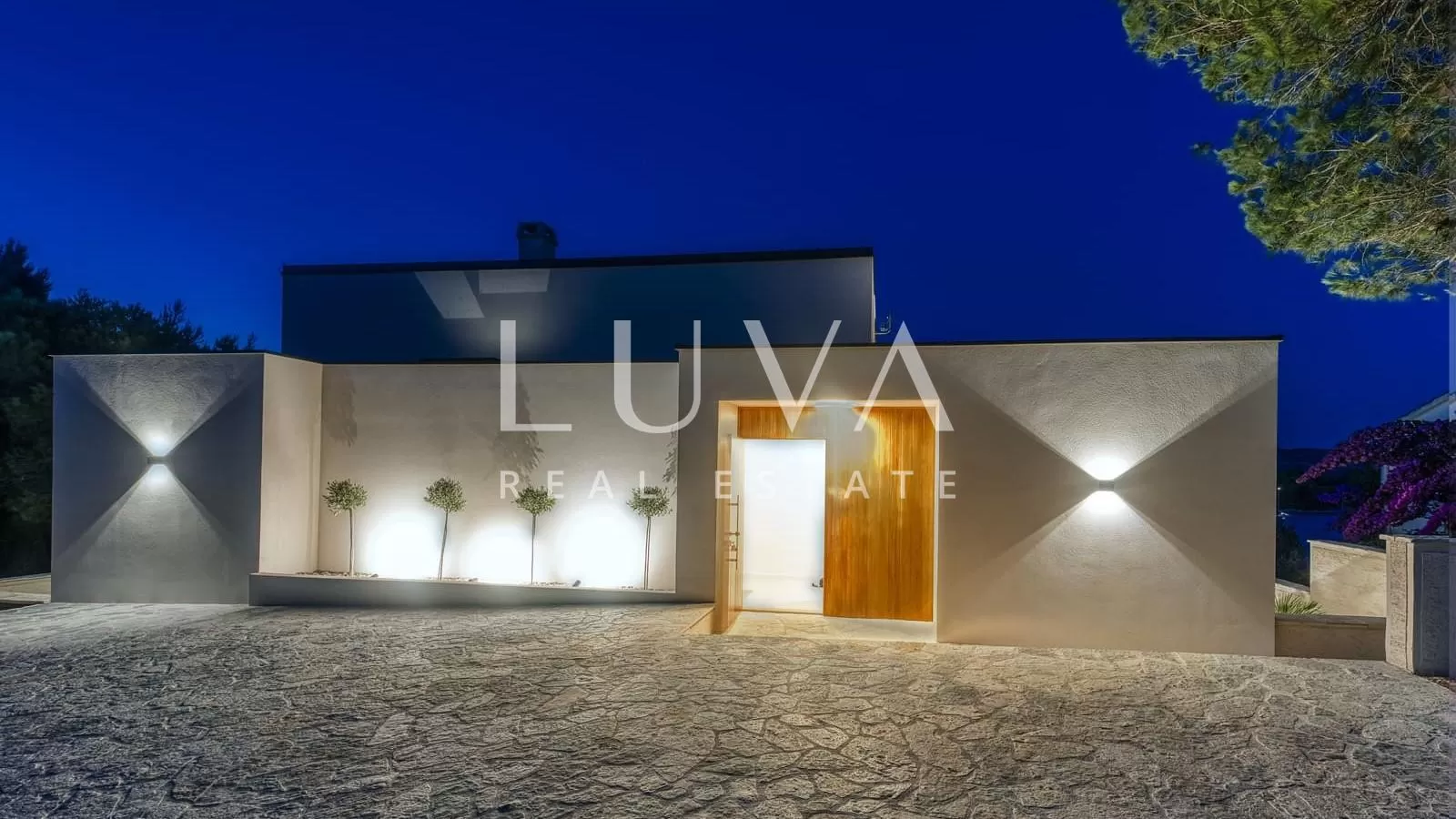 Iž, Zadar, modernes Luxushaus am Meer zum Verkauf
