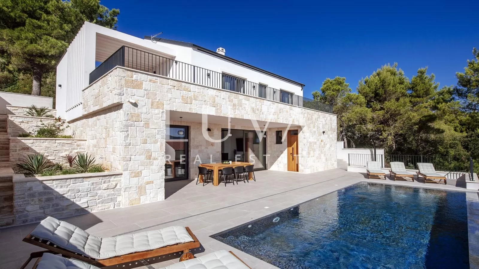 Iž, Zadar, modernes Luxushaus am Meer zum Verkauf